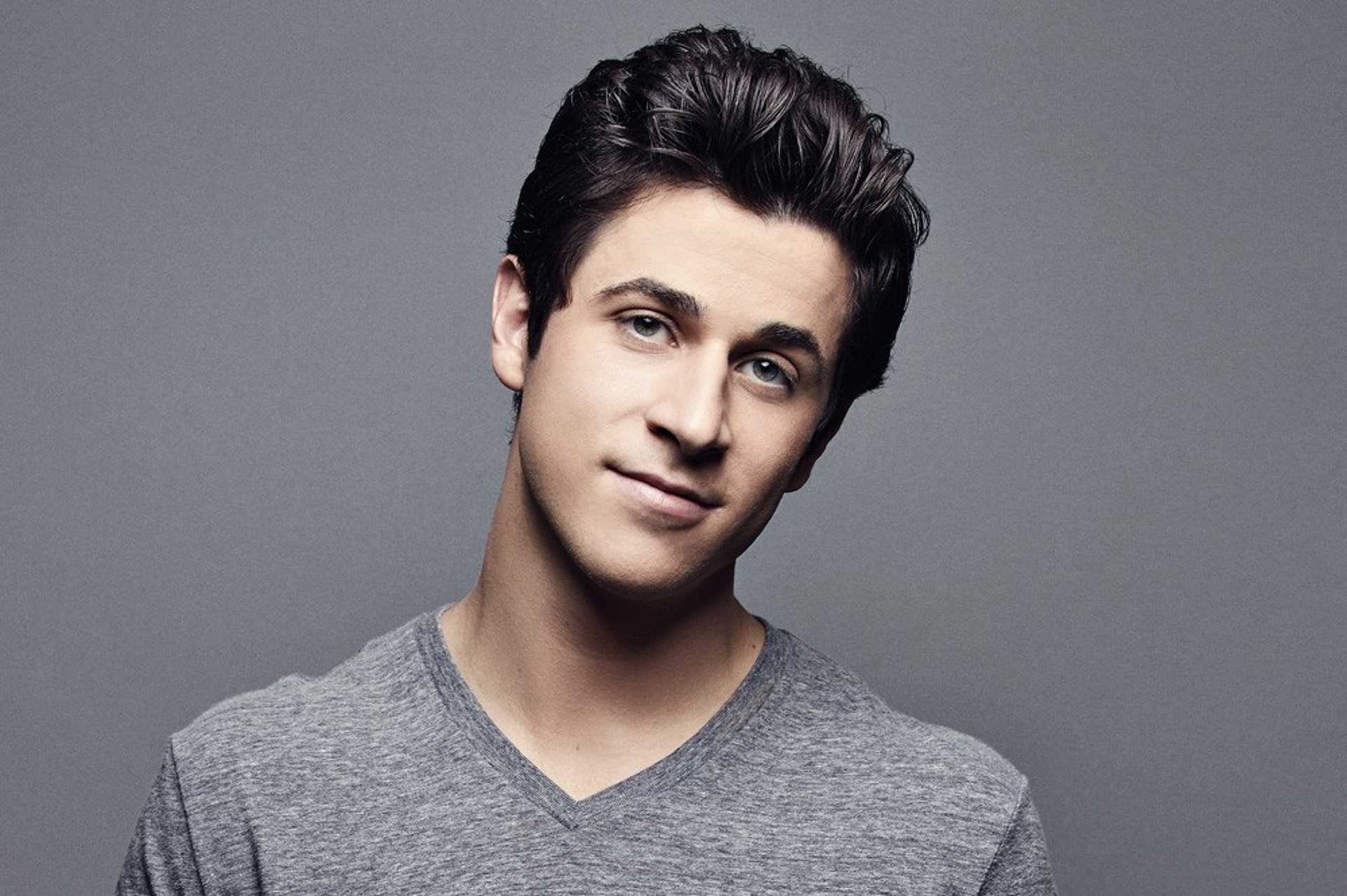 David Henrie