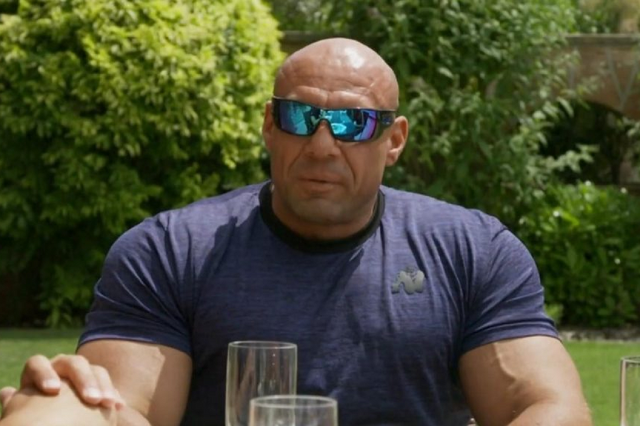 Papacita Kőgazdag fitatalok