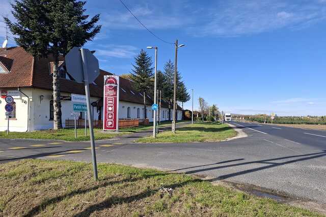 86-os főút - Halastó utca kereszteződés