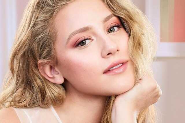 Lili Reinhart