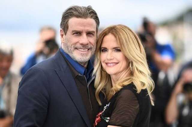 John Travolta és Kelly Preston