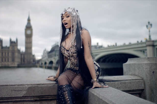 Kiakadtak az emberek, hogy Nicki Minaj új klipjében a londoni terrortámadás helyszínén szexizik
