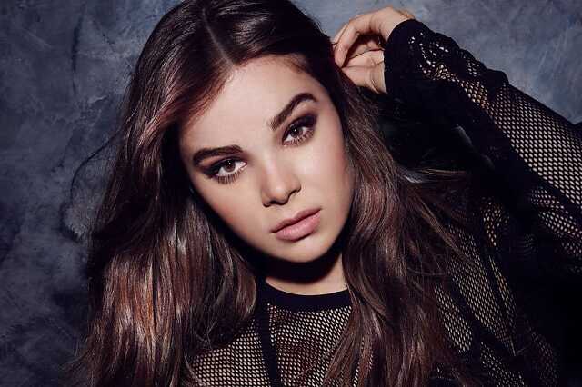 Hailee Steinfeld
