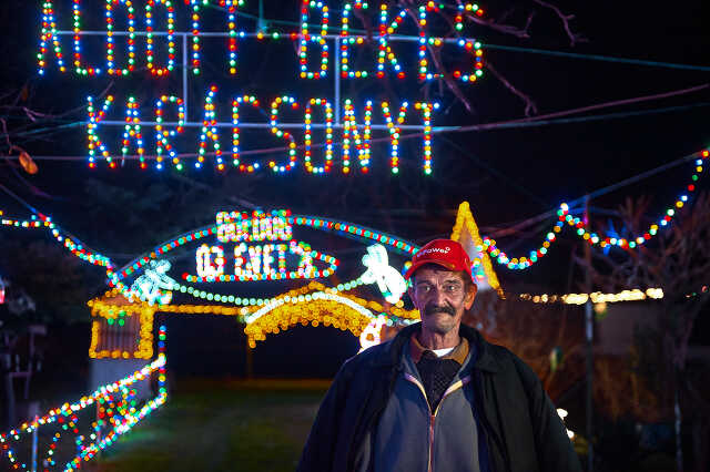 karácsonyi díszvilágítás Rumban