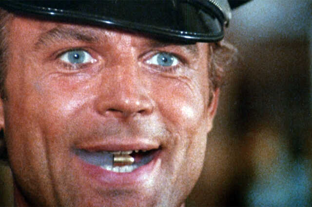 terence hill rendőr