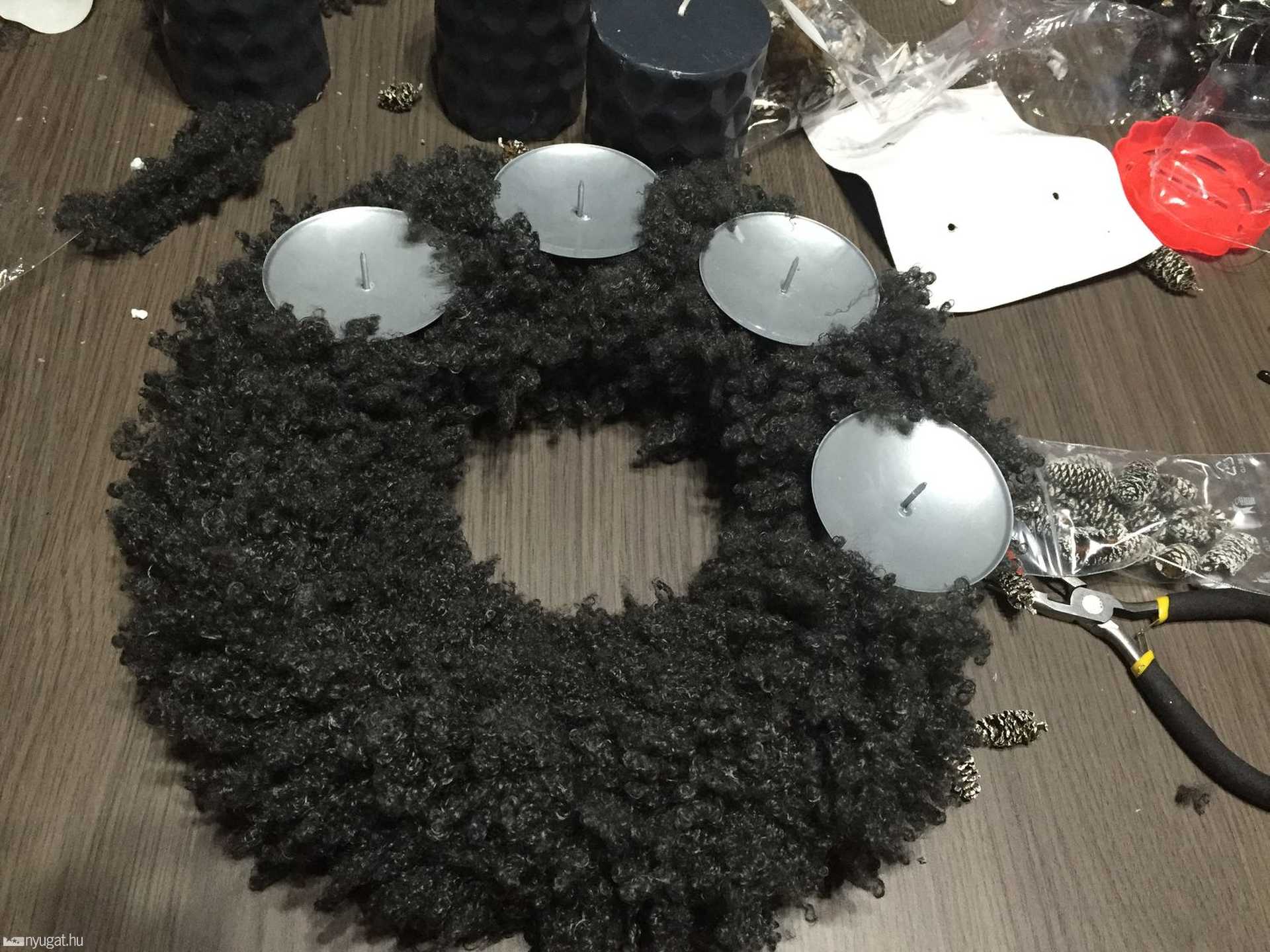 Csináld magad az adventi koszorúd! 