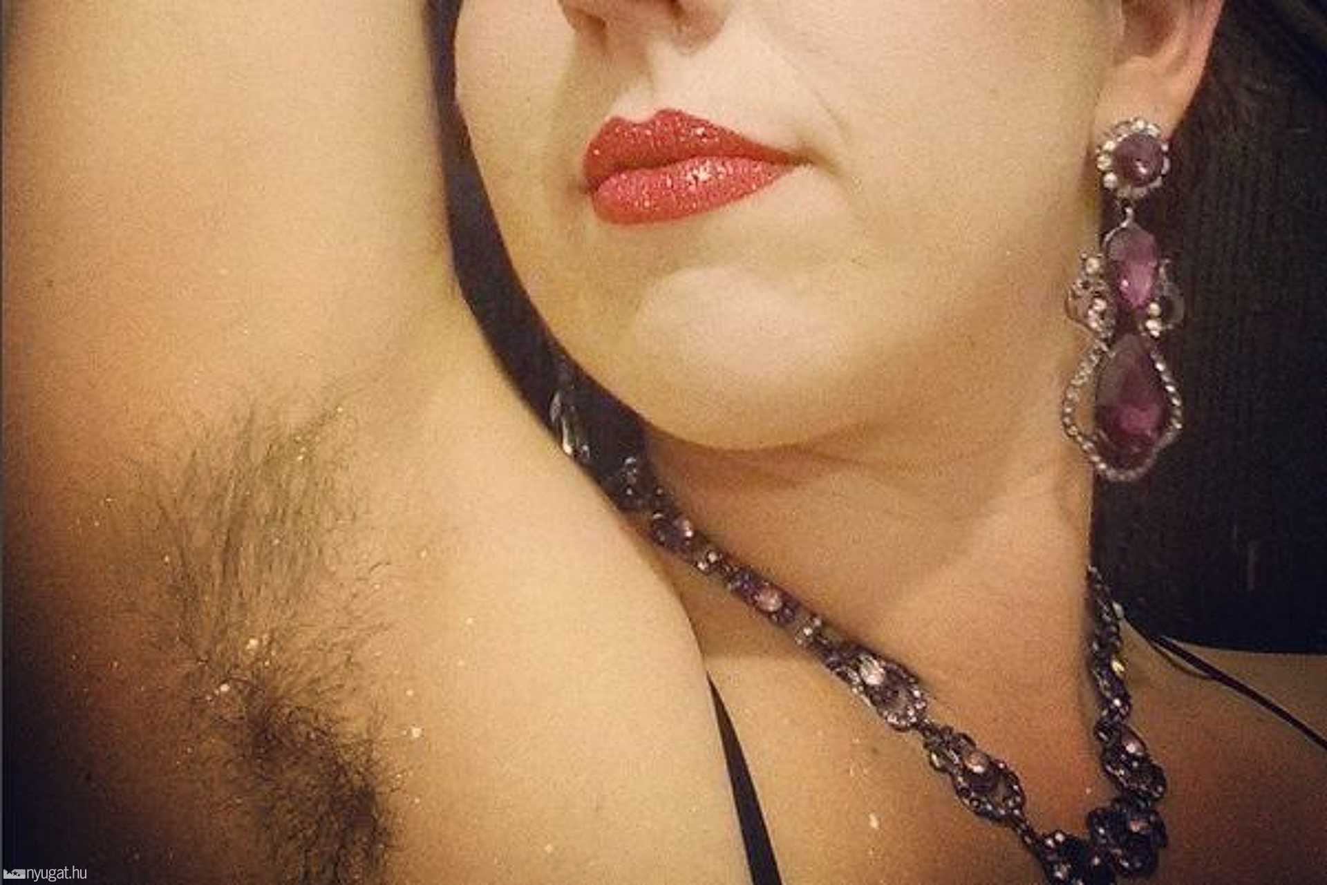 Glitteres hónaljkutya az új trend